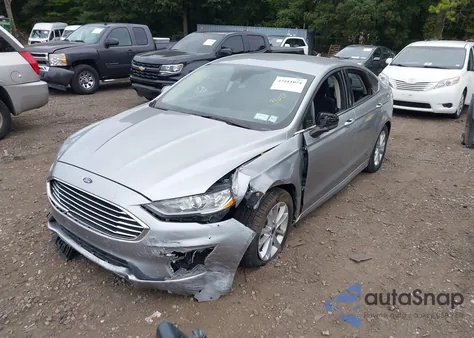 2020 Ford Fusion Se z USA, uszkodzony, nr VIN 3FA6P0HD9LR142404